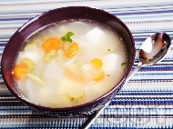 Зеленчукова супа с картофи, фиде, целина и сирене